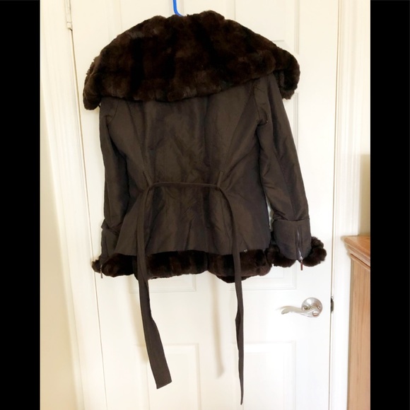 Short jacket real fur lining. - Picture 2 of 6